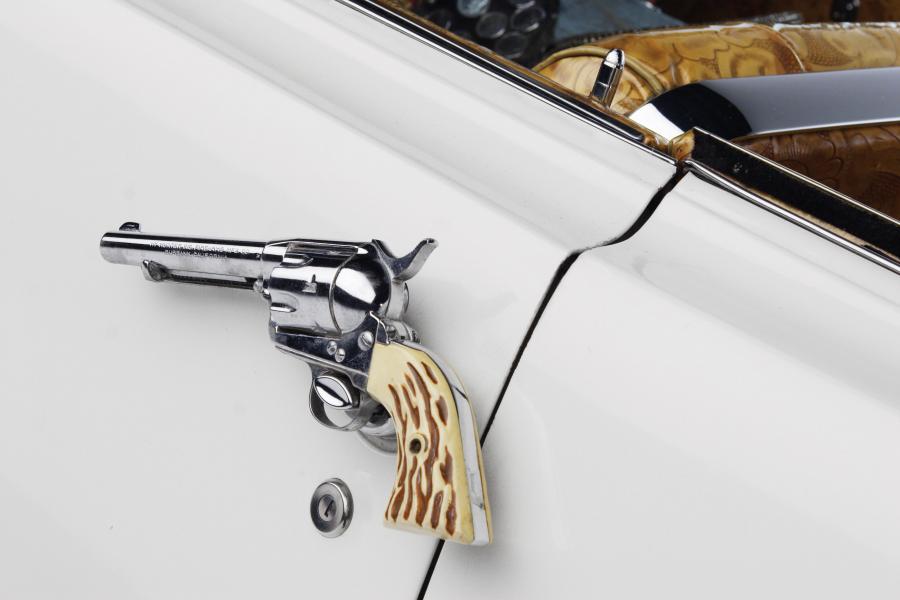 Детали экстерьера Pontiac Bonneville Hank Williams Jr Custom Convertible 1964 года  (фото 17 из 24)